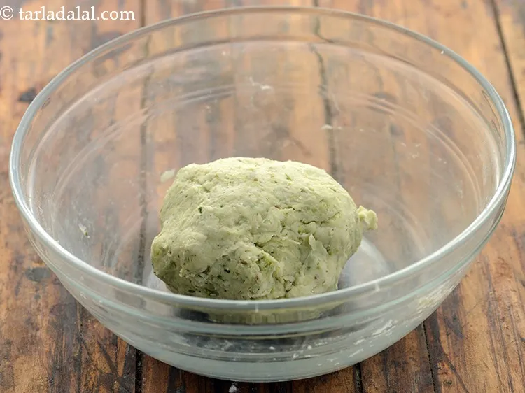 स्टेप 13 – सभी सामग्रियों को अच्छी तरह से मिलाएं। सभी अवयवों को …