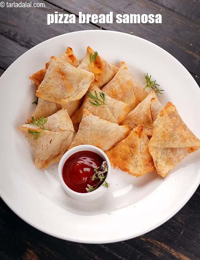Step 27 – Remove and serve<strong> baked bread samosa</strong> hot with tomato ketchup.