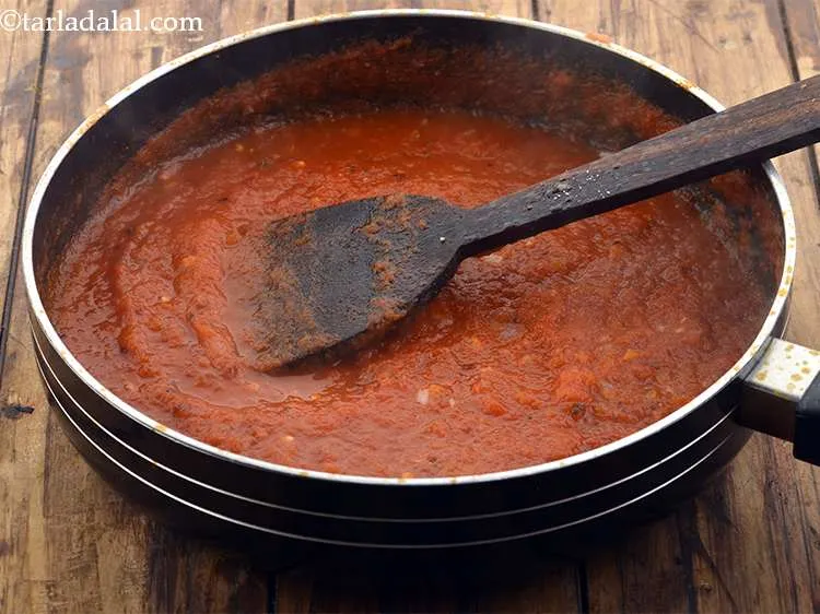 Step 20 – Mix the&nbsp;<strong>Pizza Sauce (Quick Pizza Sauce)</strong><strong>&nbsp;</strong>well and cook on a medium flame for 2 to …