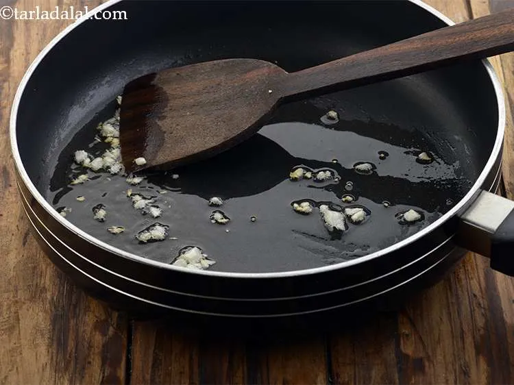 Step 14 – <meta charset="UTF-8" />Saut&eacute; on a medium flame for a few seconds.&nbsp;