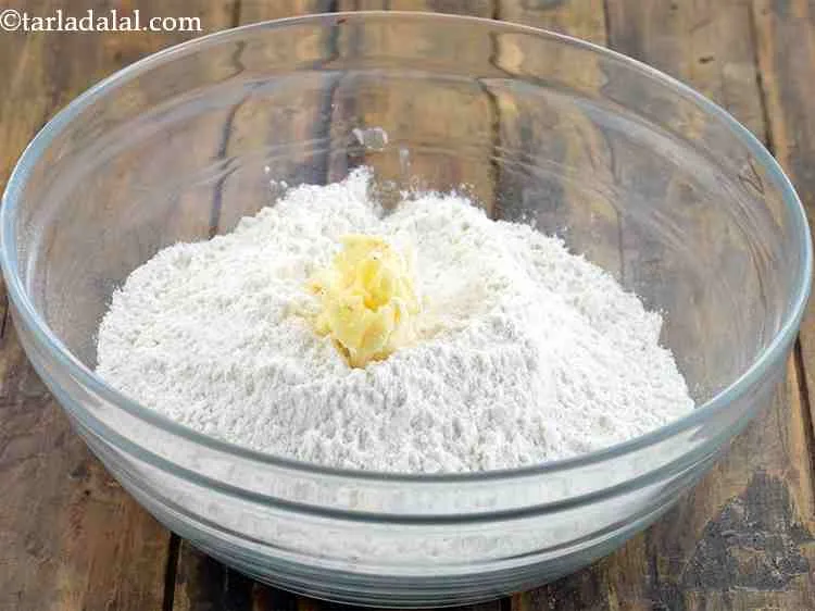 Step 4 – Combine the plain flour, butter and salt in a deep bowl.