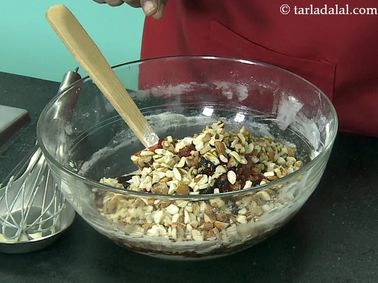 Step 23 – Add mixed nuts like walnuts, cashew nuts and almonds.&nbsp;