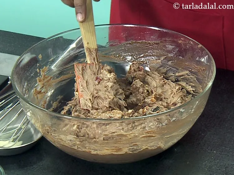 Step 25 – Mix well using a spatula.
