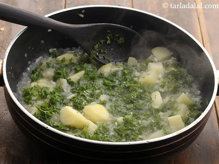 स्टेप 9 – अच्छी तरह से मिलाएं और धीमी आंच पर और २ …