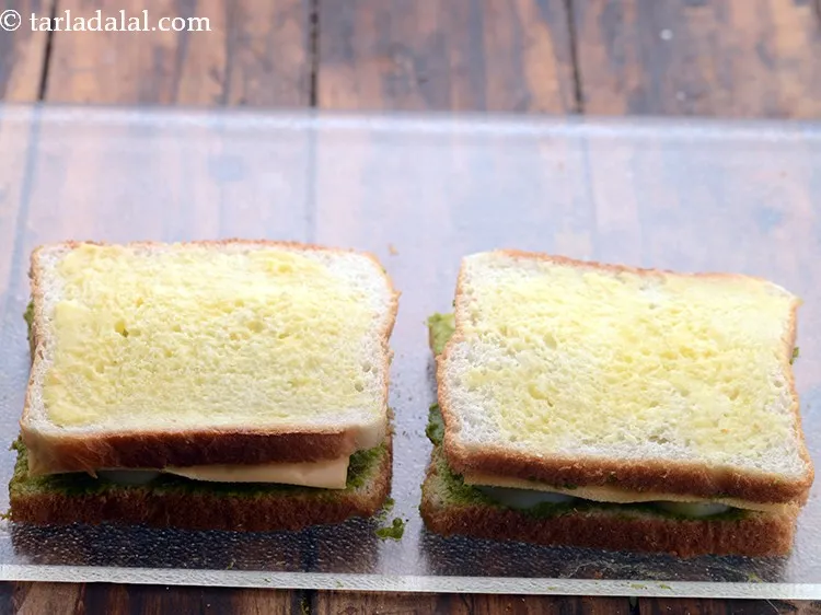 Step 10 – Spread 1 tsp of butter on each sandwich.
