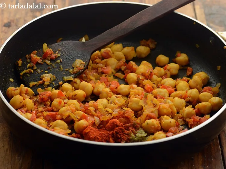 Step 12 – Add chili powder, salt to taste along with 2 tbsp of water.&nbsp;