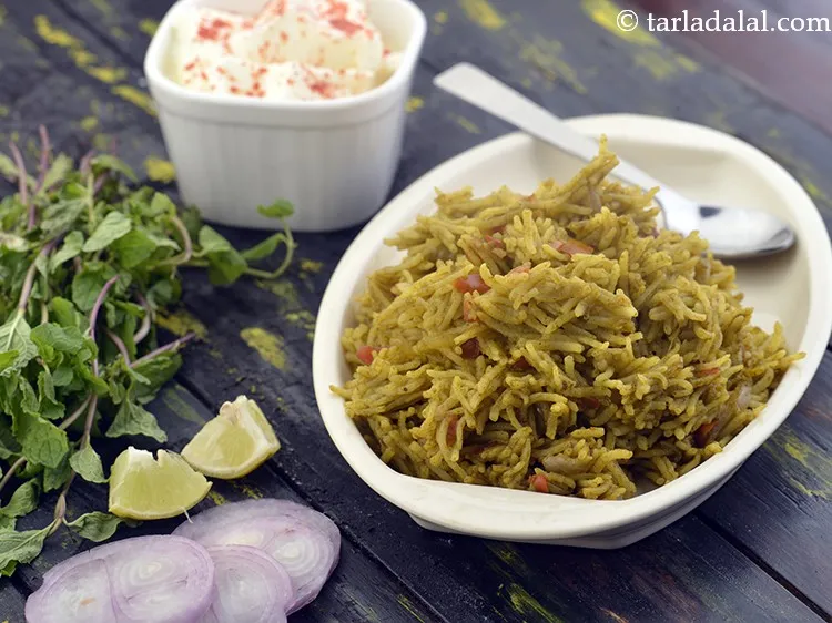 Step 26 – Serve <strong>pudina rice recipe</strong> hot with curds.&nbsp;<a href="https://www.tarladalal.com/Chick-Pea-and-Mint-Rice-5586r" target="_blank">Chick Pea and Mint Rice</a>, <a href="https://www.tarladalal.com/Hara-Bhara-Subz-Pulao-22145r" …