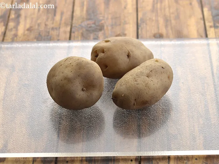 Step 1 – To make&nbsp;<b><span style="font-size: 12pt; font-family: Cambria;">aloo puri recipe | aloo ki sabzi aur poori | …