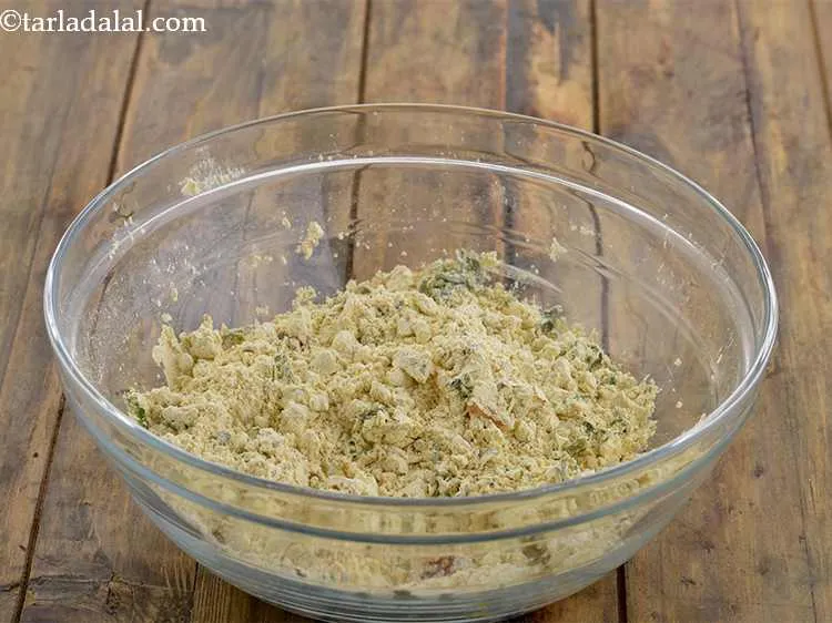 Step 7 – Mix well so that all the ingredients are evenly distributed.