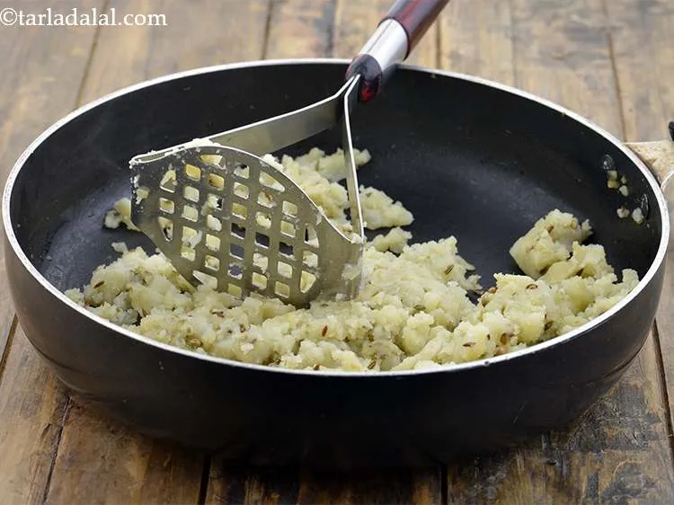 Step 14 – Mix well and cook on a medium flame for 2 to 3 minutes while stirring …