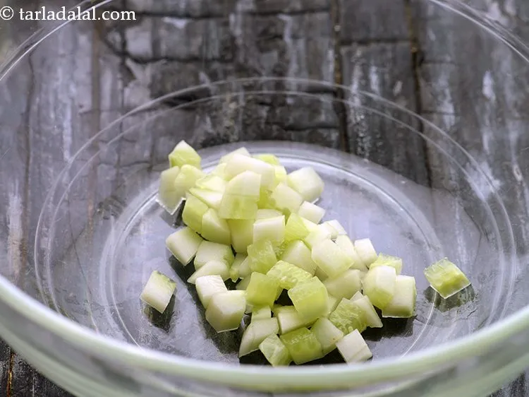 Step 2 – To make&nbsp;<strong>quick bhakarwadi chaat | mini bhakarwadi chaat | Maharashtrian style bhakarwadi chaat | bhakarwadi …