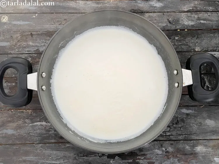 स्टेप 5 – एक ऊबाल आने दें।