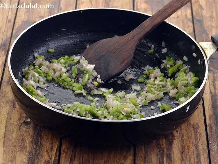 Step 13 – And saut&eacute; again on a medium flame for 2 minutes.