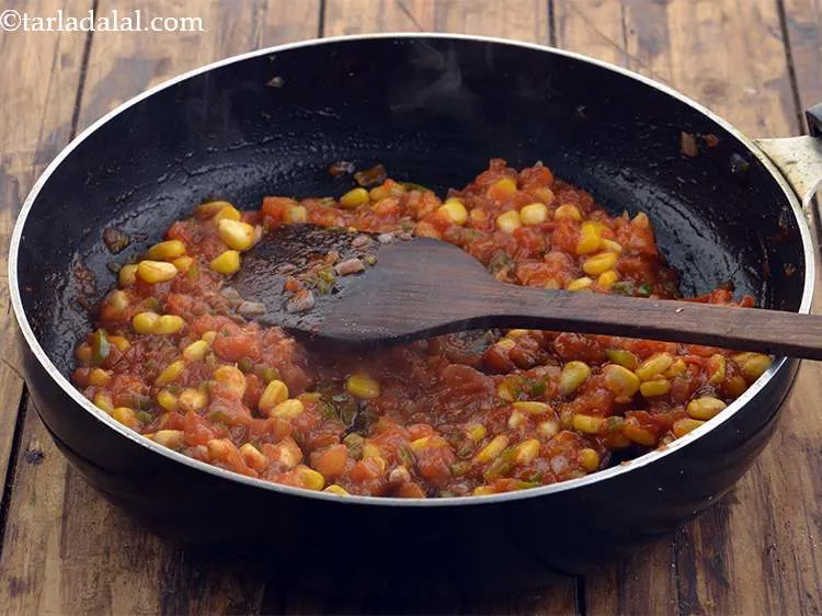 Step 23 – Cook on a medium flame for 1 to 2 minutes, while stirring in between.