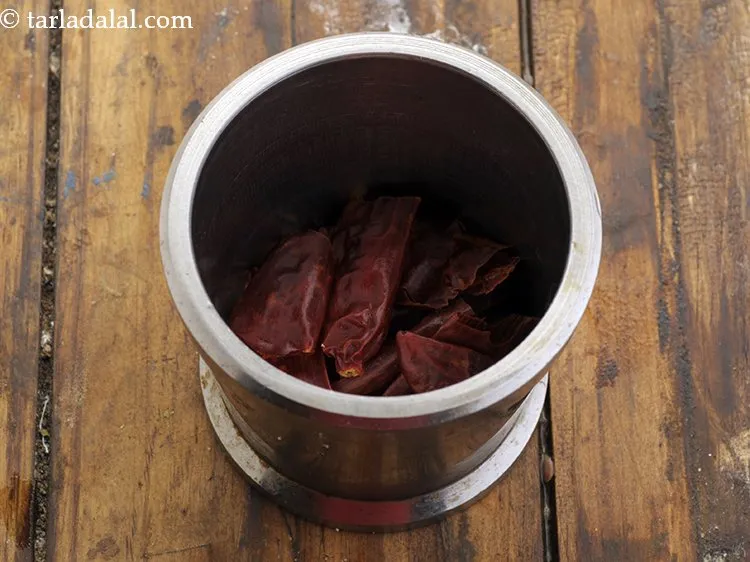 स्टेप 1 – <strong>क्विक तवा राइस</strong> बनाने के लिए | <strong>तवा पुलाव | …