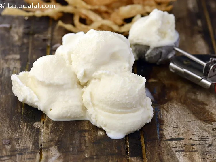 Step 11 – You can <a href="https://www.tarladalal.com/quick-vanilla-ice--cream-3979r" target="_blank"><strong>make vanilla ice cream at home</strong></a> or buy readymade ice cream.&nbsp;