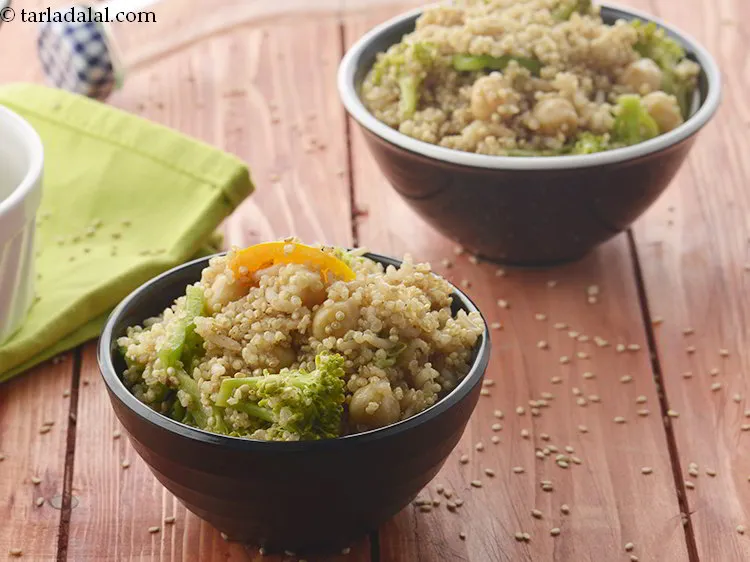 Step 15 – Serve <strong>Quinoa Brown Rice Vegetable Salad with Balsamic Dressing </strong>immediately.&nbsp;