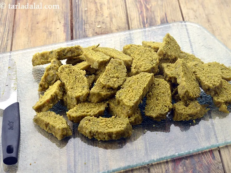 Step 36 – Remember to cool the muthia before making slices.&nbsp;