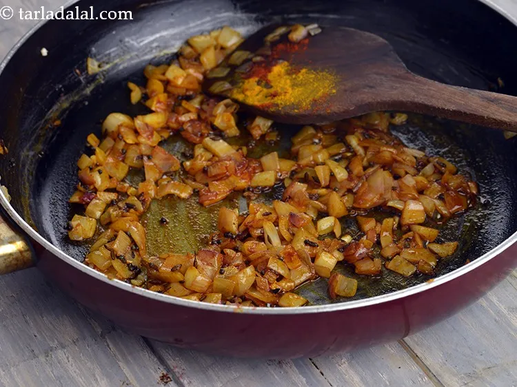 Step 39 – Mix well and saut&eacute; on a medium flame for few seconds.