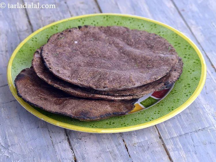 Step 29 – Repeat steps 2 to 10 to make 4 more bhakris.