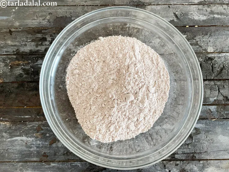 Step 3 – This is what nachni (ragi) flour looks like.&nbsp;<meta charset="UTF-8" />In India, ragi is mostly grown …