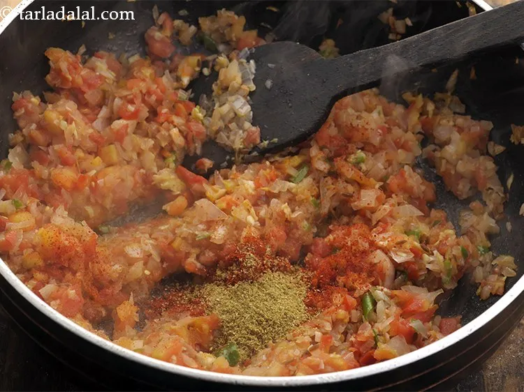 Step 22 – <p>Add coriander powder.</p>