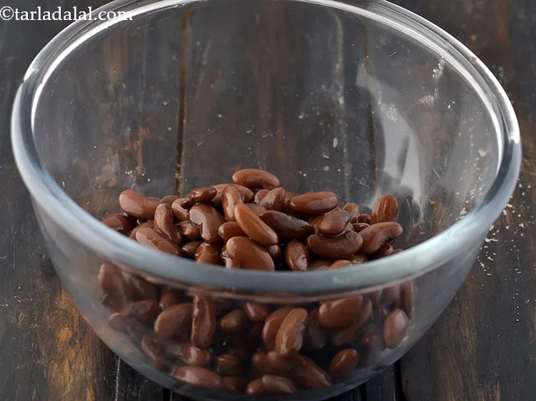 Step 5 – Take a deep bowl, add boiled rajma.