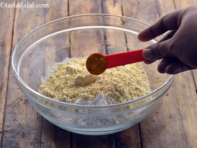 Step 3 – Add turmeric powder.