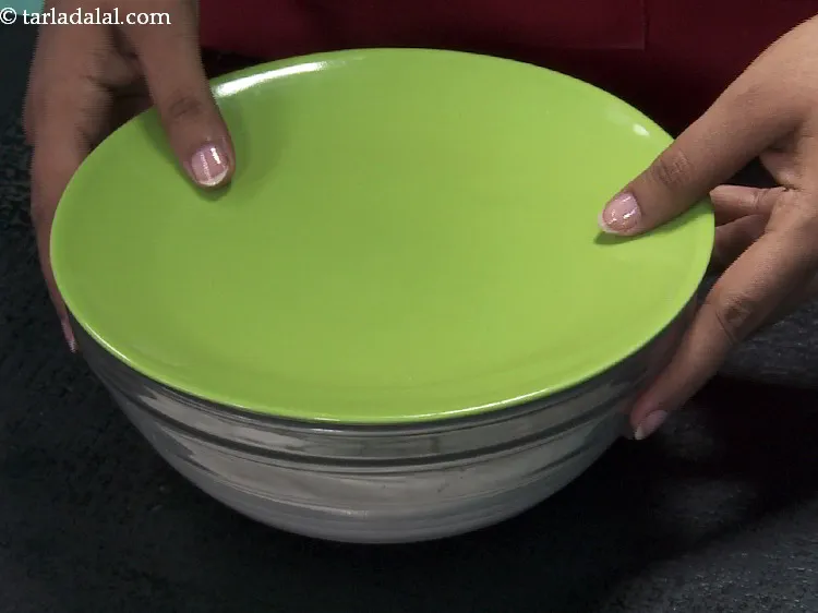 Step 11 – Cover with a lid.