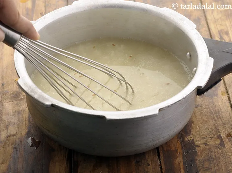 स्टेप 11 – <strong>राईस पॉरिज | प्रेशर कुकर राइस पॉरिज | क्विक भारतीय …