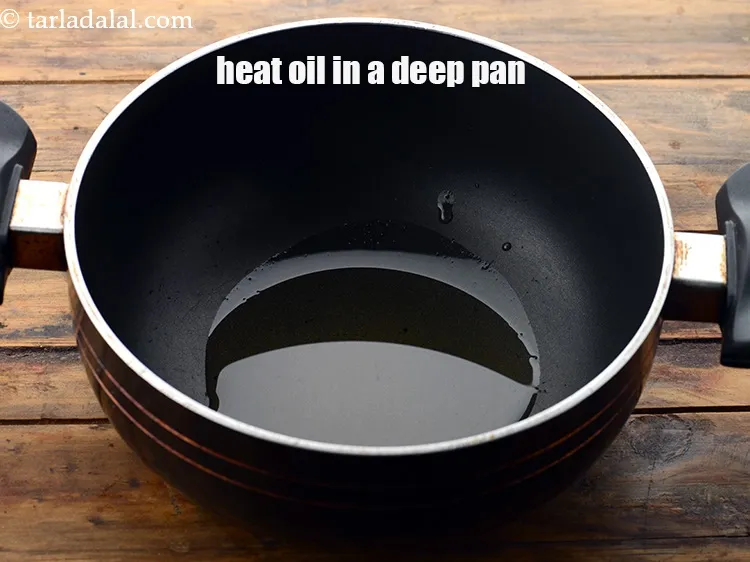 Step 10 – To make <strong>ringna batata ni kachri recipe | Gujarati ringna batata nu shaak | dry …