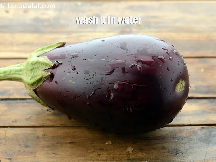 Step 4 – Wash it under running water.&nbsp;