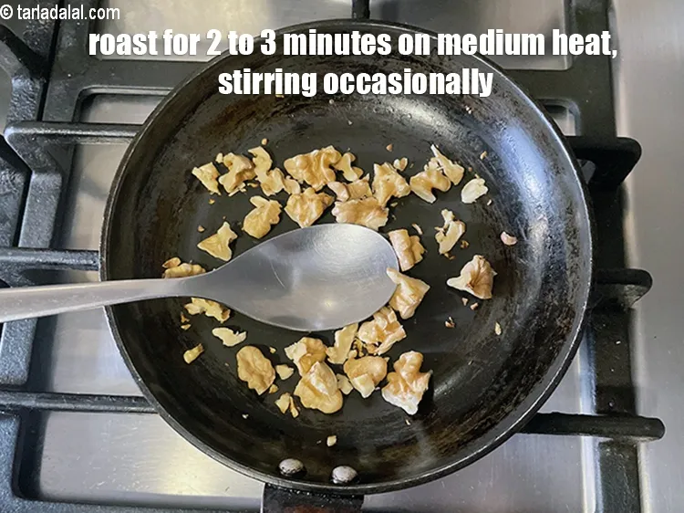 Step 8 – Roast for 2 to 3 minutes on a medium flame, stirring occasionally.&nbsp;