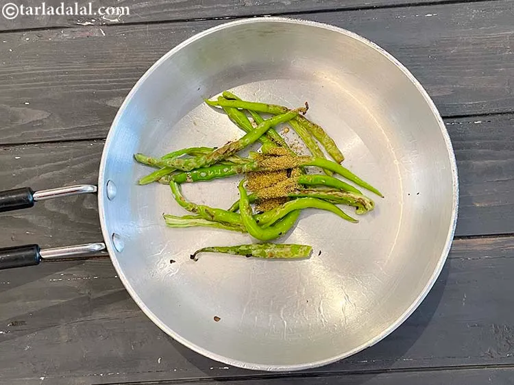 Step 7 – Add the coriander-cumin seeds powder.