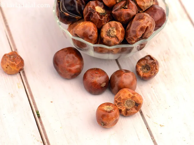 Step 18 – Kashmiri Chillies can be replaced with round red chillies also.