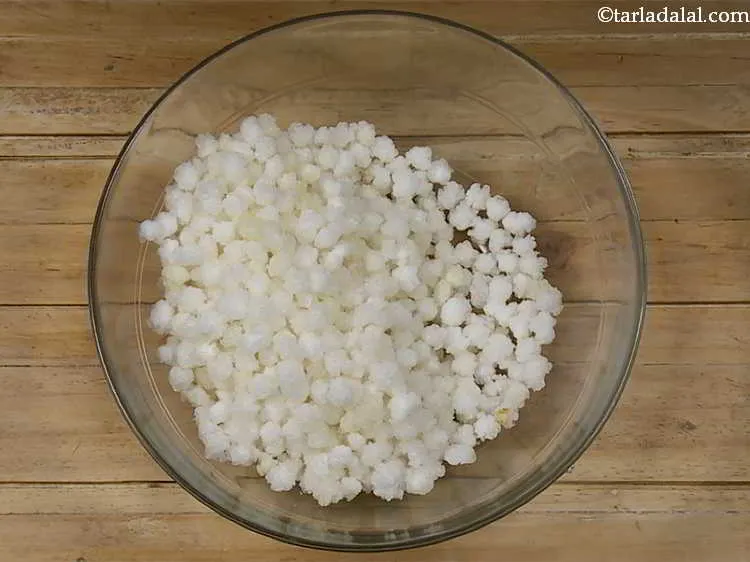 Step 11 – Transfer the fried nylon sago pearls in a deep bowl.