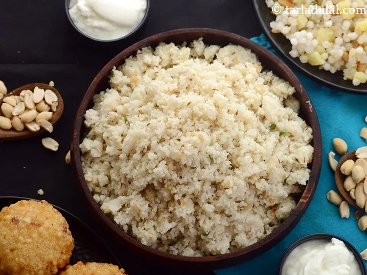 Step 11 – Serve &nbsp;<strong>samo khichdi |&nbsp;moraiya khichdi&nbsp;|&nbsp;bhagar khichdi | farali khichdi | sanwa khichdi |</strong>&nbsp;immediately with <a …