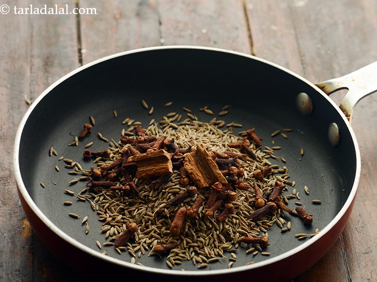 Step 5 – Add cinnamon.&nbsp;