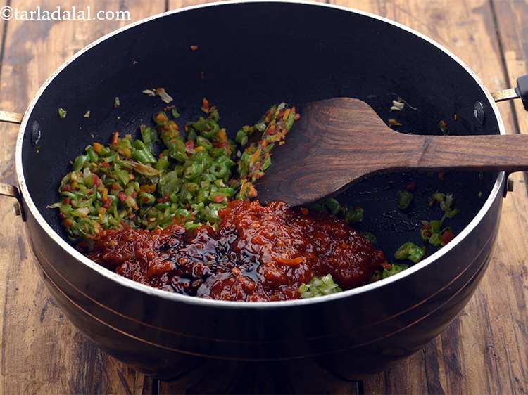 Step 23 – Add the soya sauce.