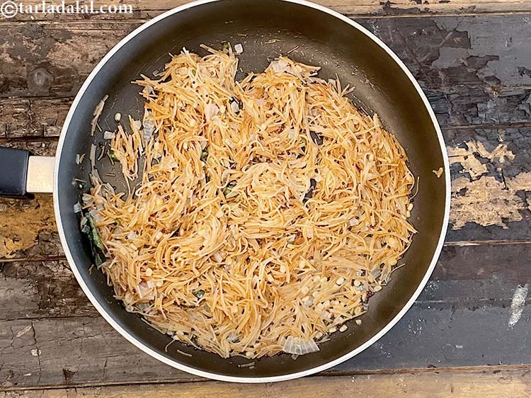 स्टेप 18 – ढक्कन हटा दें।