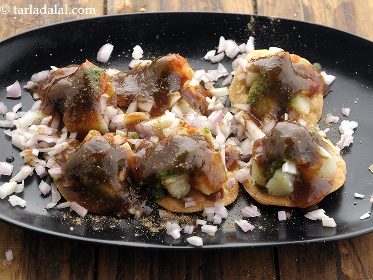 Step 11 – Sprinkle chaat masala