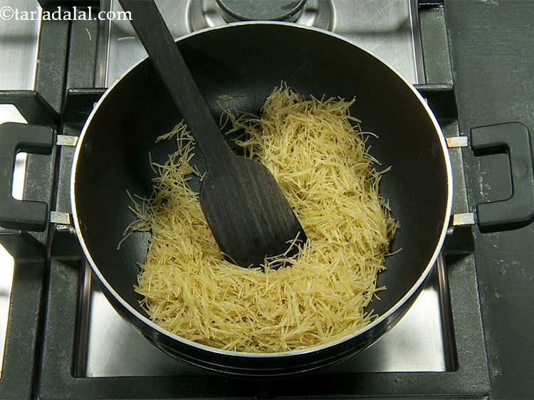 Step 2 – To make the <strong>seviyan pulao recipe | semiya pulao | vermicelli pulao for breakfast and …