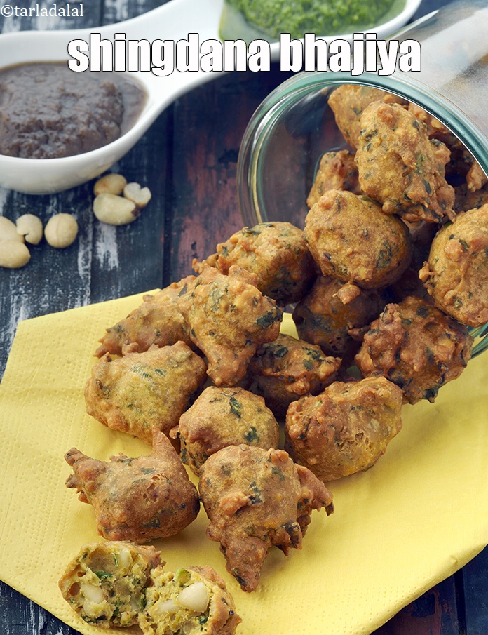 Step 22 – <meta charset="UTF-8" />Serve&nbsp;<strong>peanut pakora recipe | palak pakoda | spinach fritters | crispy spinach pakoda …