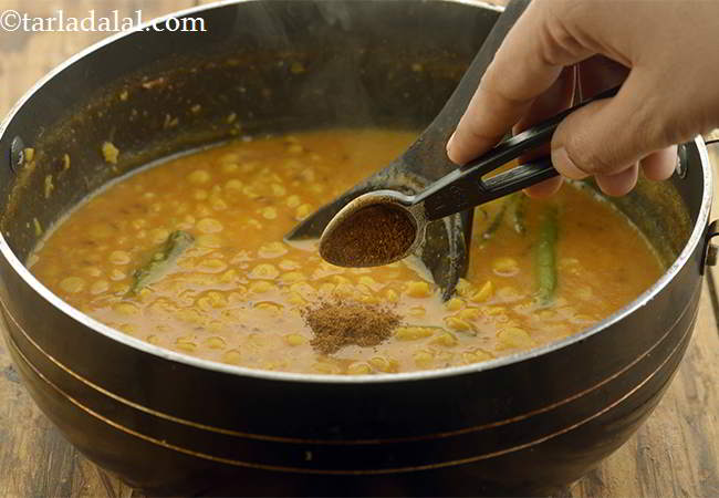 Step 18 – Add the garam masala for a smoky taste.