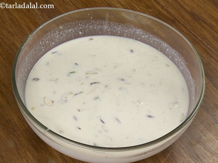 Step 15 – Refrigerate&nbsp;<strong>sitaphal basundi | custard apple basundi | sitaphal rabdi |&nbsp;</strong>for another half hour.