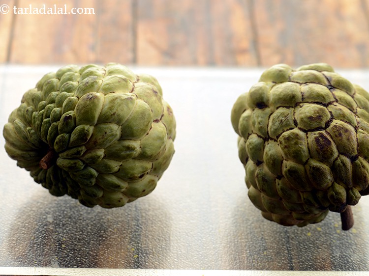 Step 14 – To prepare&nbsp;sitaphal milkshake, take 2 ripe custard apples.