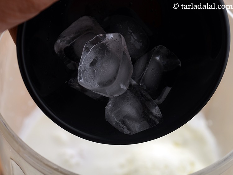 Step 10 – Add ice-cubes. Ice cubes make noise, don&#39;t get scared. Also, they make the shake icy …