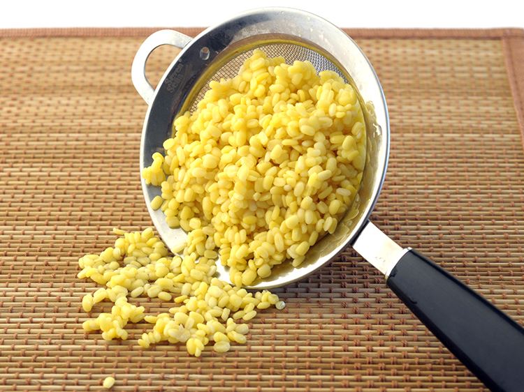 Step 11 – To this add the washed and drained yellow moong dal.&nbsp;