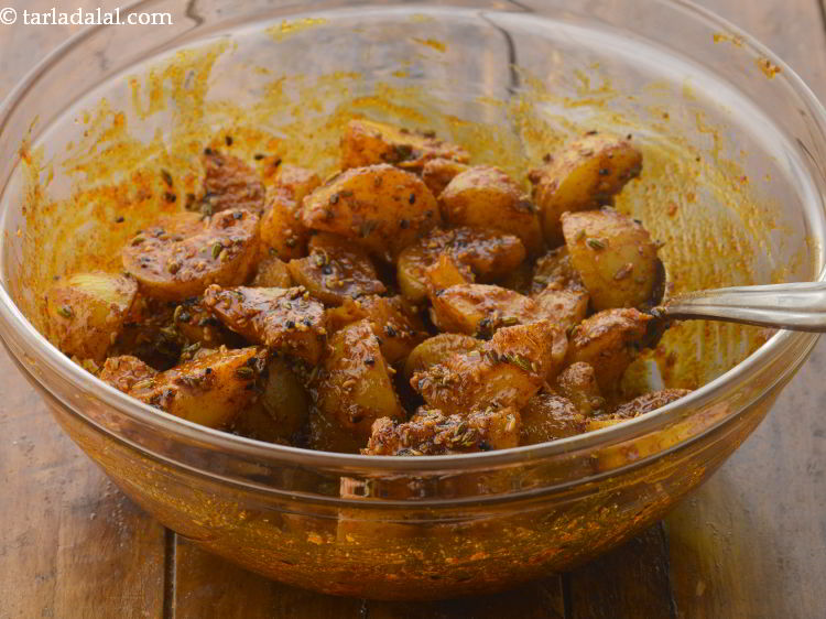 Step 17 – Mix well and keep aside for 2 hours. Our <strong>instant amla pickle</strong> recipe is ready.