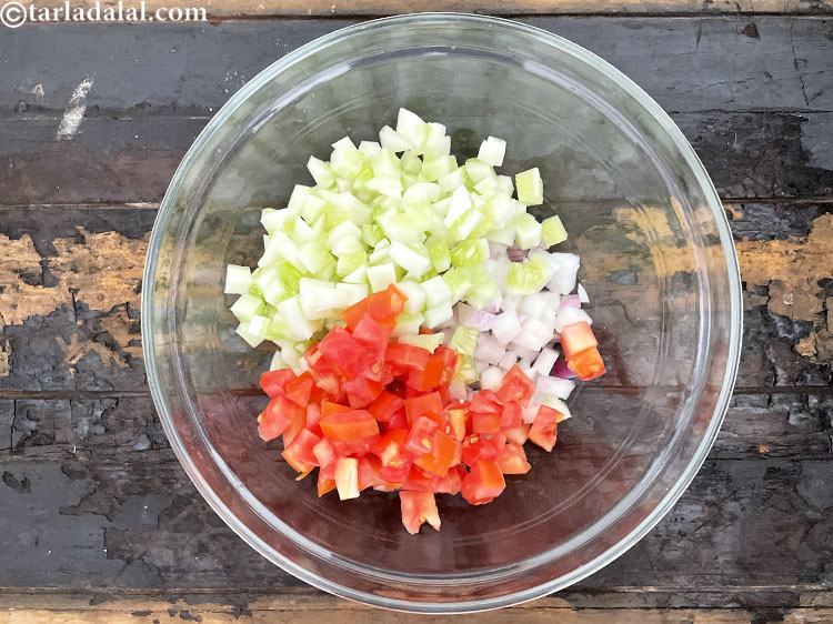 Step 14 – Add 1/2&nbsp;cup chopped tomatoes.